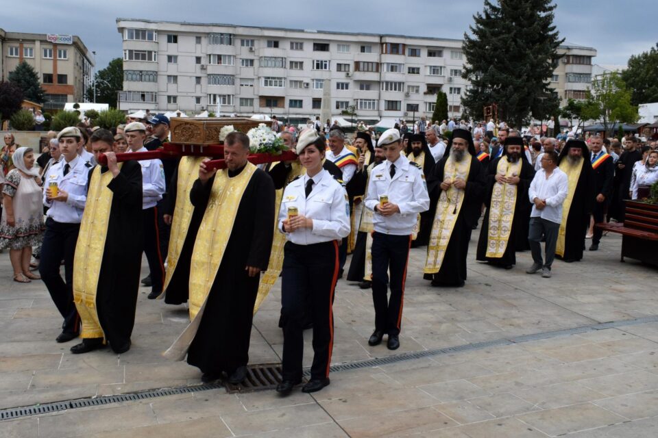 Sărbătoarea religioasă a municipiului, hramul Sfântului Ilie, va fi marcată de tradiționala procesiune religioasă pe 19 iulie Sărbătoarea religioasă a municipiului, hramul Sfântului Ilie, va fi marcată de tradiționala procesiune religioasă pe 19 iulie