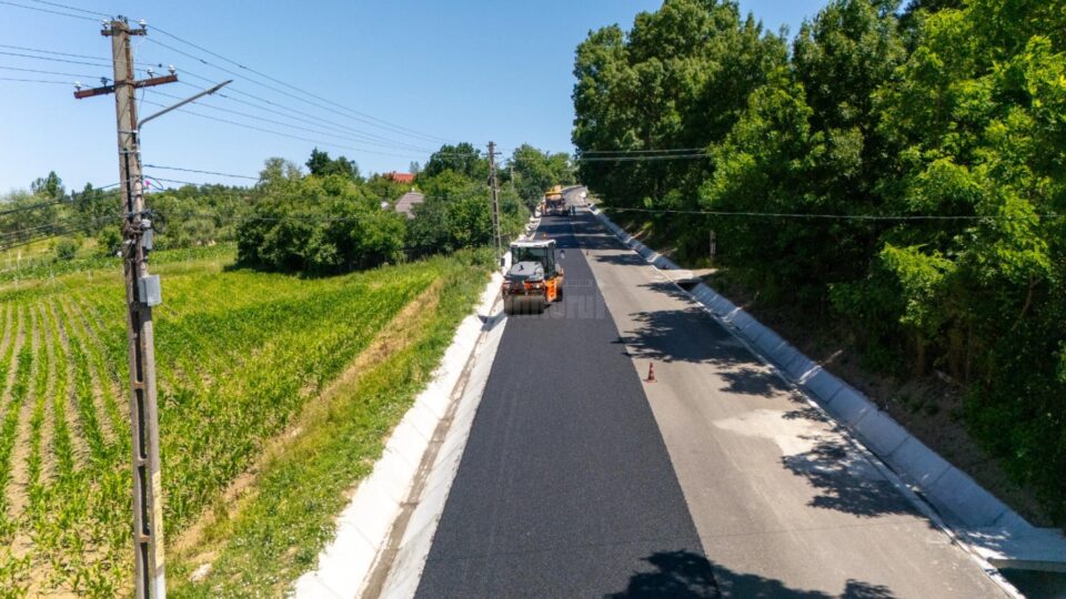 Modernizarea tronsonului de drum Uidești-Forăști-Oniceni se finalizează cu 9 luni în avans