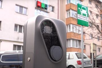 Noile stații de încărcare pentru vehicule electrice și plug-in hybrid, de 22kW, montate în municipiul Suceava