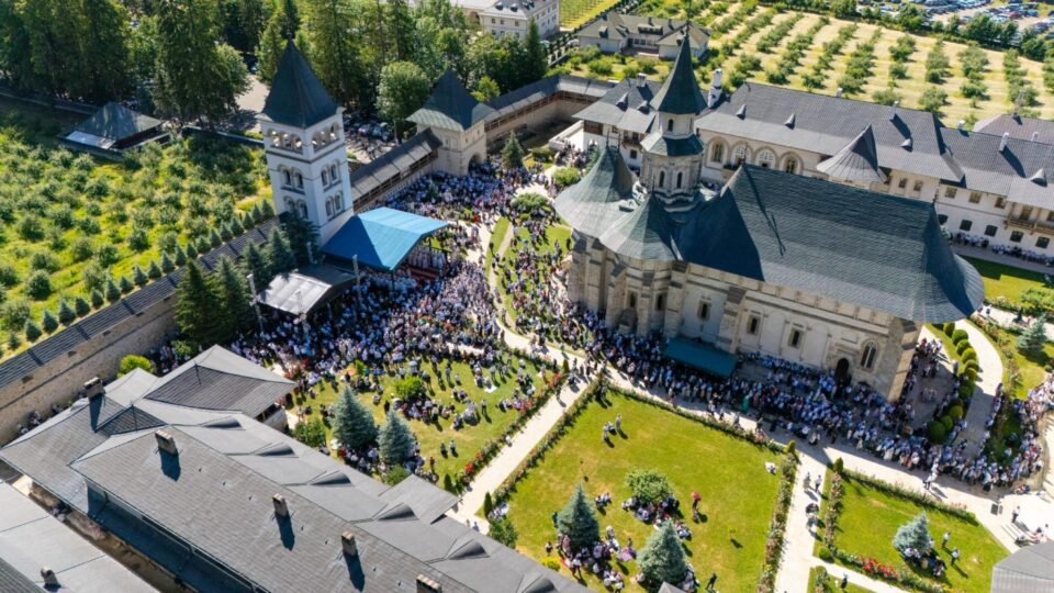 Președintele Consiliului Județean Suceava, Gheorghe Șoldan, a participat la pelerinajul de la Putna