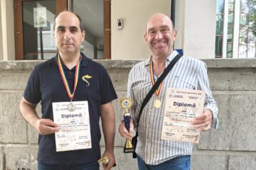 Cadre didactice pasionate de sportul minții, pe podium la „Spartachiada profesorilor”