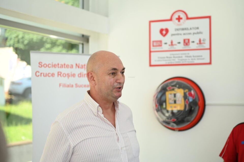 Cornel Dediu, directorul filialei Suceava a Crucii Roșii