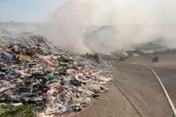 Incendiu la o stație de sortare a deșeurilor din Ițcani
