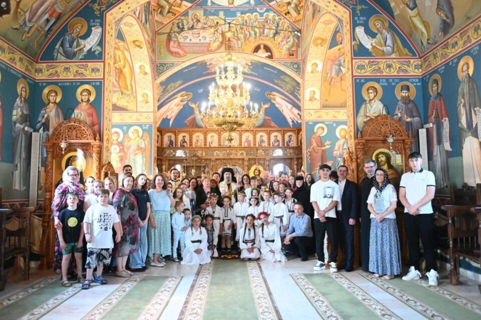 Prima ediție a Concursului Interjudețean de Proiecte „Sufletul pridvorului – speranța și fapta bună”