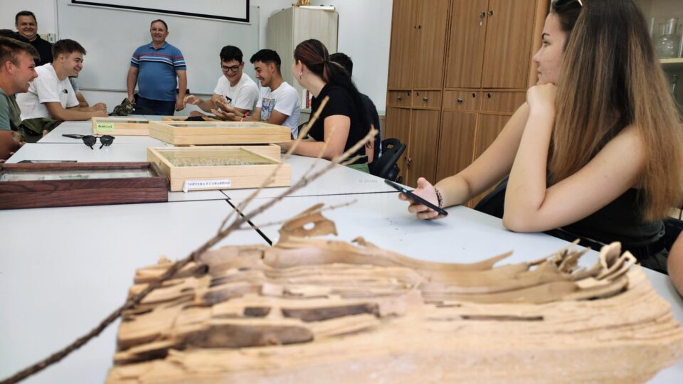 Studenții de la Silvicultură ai Universității Sapientia, în vizită de studiu la Suceava
