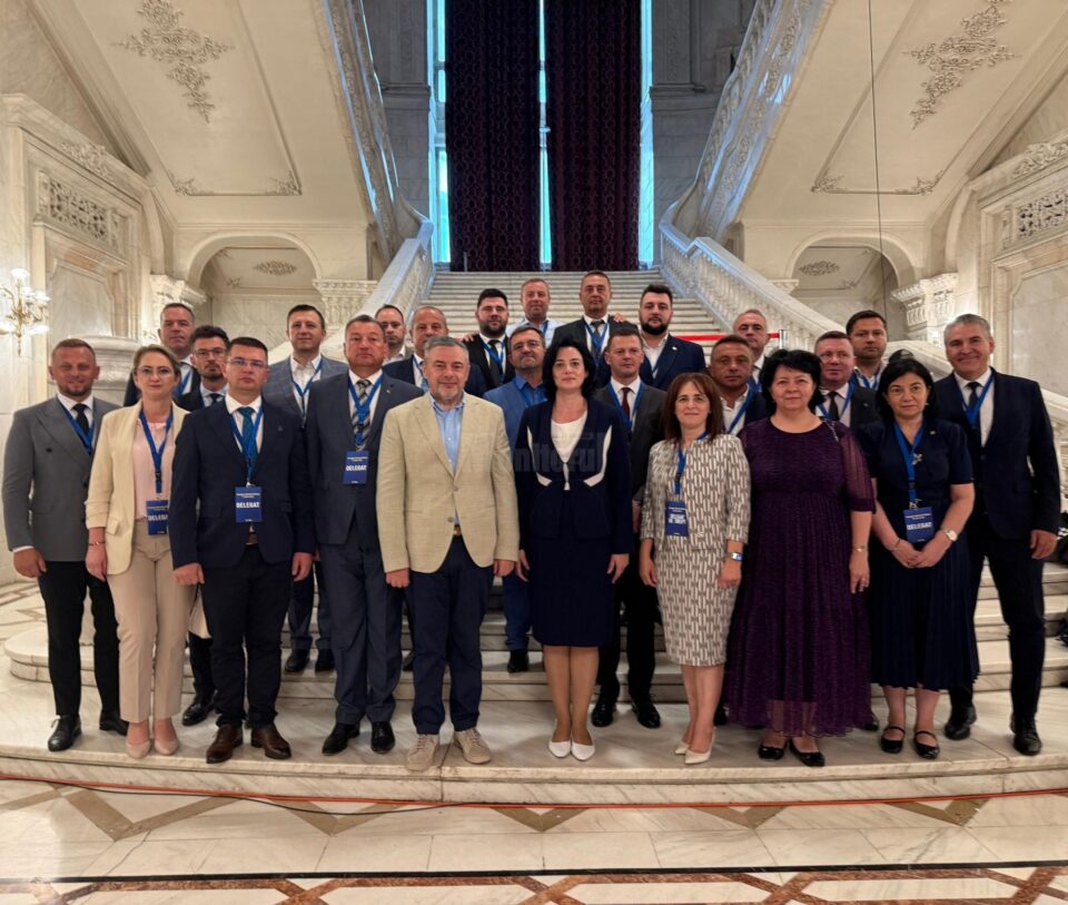 Delegația PNL Suceava la congresul extraordinar al partidului