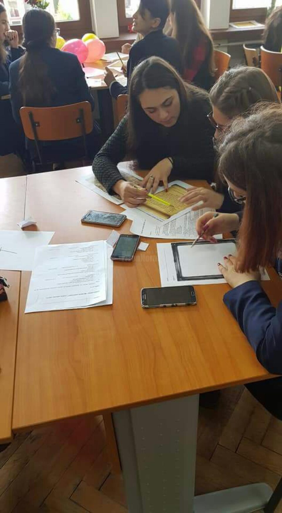 Peste 6.000 de absolvenți de gimnaziu se pregătesc de admiterea la liceu