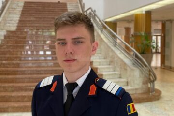 Câmpulungeanul Robert Cîrstinariu a fost admis cu cea mai mare medie la Universitatea de Medicină București