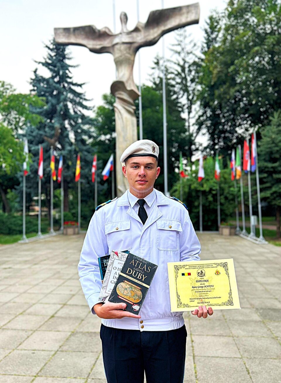 Rareș Achiței