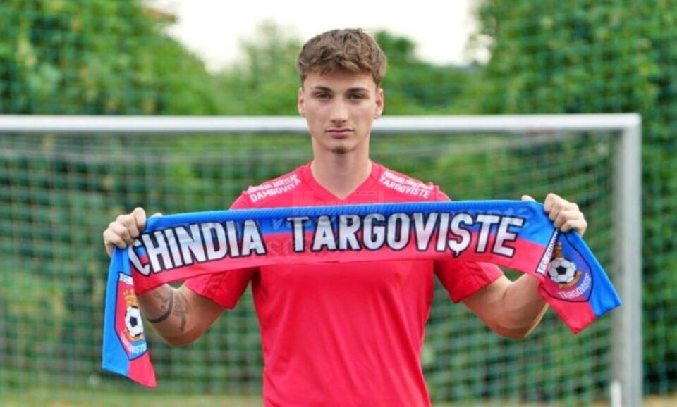 Albert Hofman va evolua la Chindia in urmatoarele doua sezoane
