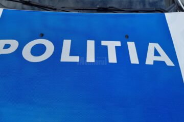 A încercat să facă schimb cu soția la volan după ce au fost urmăriți de polițiști