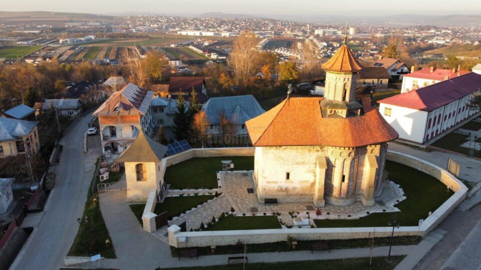 Preasfințitul Părinte Nectarie de Bogdania, Episcop-vicar al Arhiepiscopiei Chișinăului, va sluji duminică la Mănăstirea „Sf. Ilie” Șcheia Preasfințitul Părinte Nectarie de Bogdania, Episcop-vicar al Arhiepiscopiei Chișinăului, va sluji duminică la Mănăstirea „Sf. Ilie” Șcheia