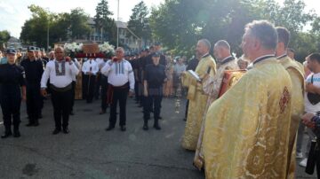 Credință și tradiție la Fălticeni: Procesiune impresionantă în cinstea Sfântului Ilie