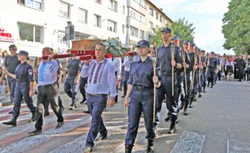 Procesiune impresionantă în cinstea Sfântului Ilie