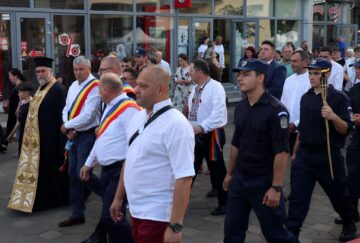 Credință și tradiție la Fălticeni: Procesiune impresionantă în cinstea Sfântului Ilie