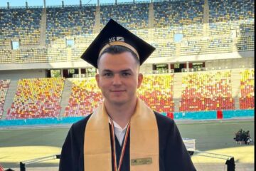 Un tânăr din Straja este șef de promoție la Universitatea de Construcții București – Căi Ferate, Drumuri și Poduri