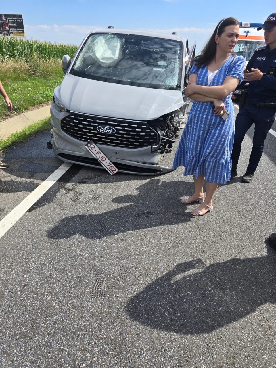 Accident cu zece răniți, la ieșirea din Suceava, după Zidul Morții