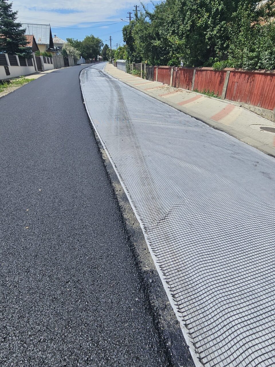 Lucrări la rețeaua de apă și drumul aferent din Ipotești, finalizate cu succes