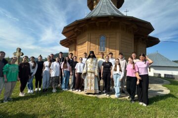 Tabere de vară la Mănăstirea Putna: întâlniri de credință, cultură și istorie