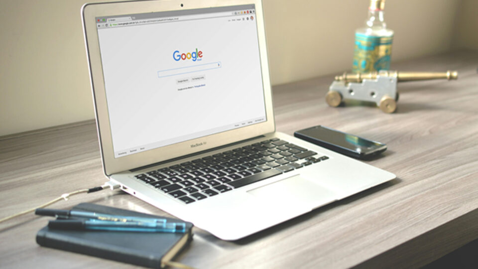 România cere Google să elimine reclamele ilegale pentru gambling