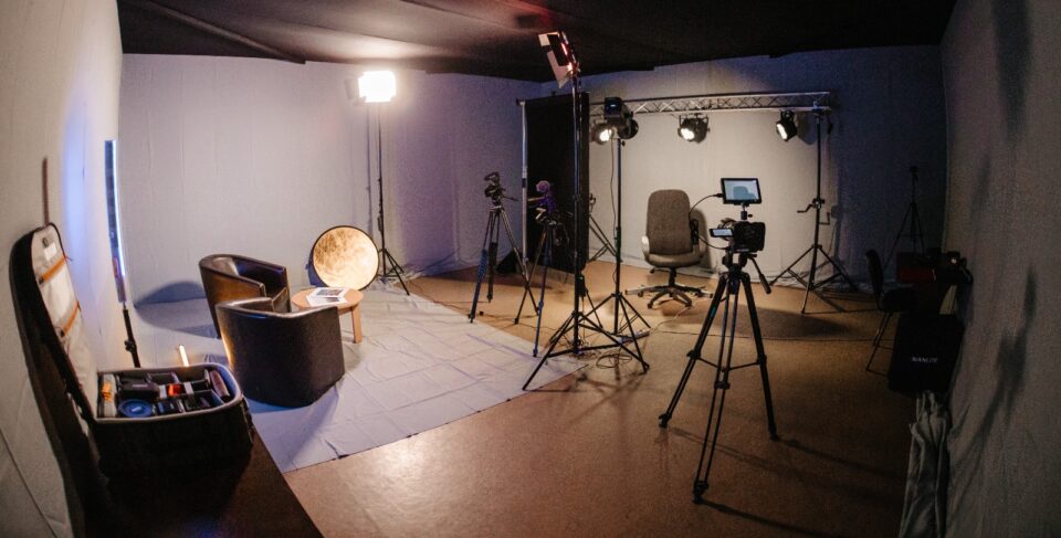 Studio de televiziune in cadrul spatiilor destinate noii specializari din USV