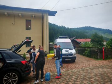 Solidaritate din Dolhasca pentru sinistrații din Broșteni, la inițiativa tânărului antreprenor Alin Constantin Agape