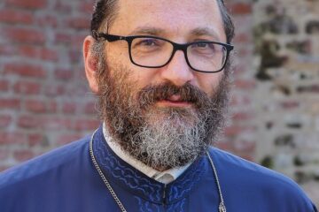 Curaj Bucovina, România întreagă te poartă în pâinea și vinul rugăciunii la Altar