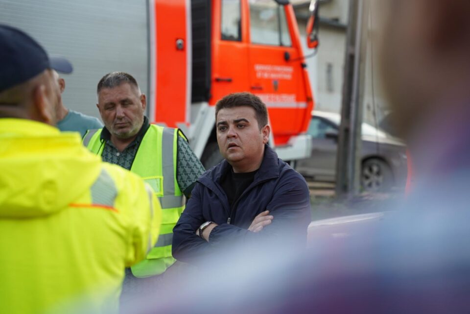 Șoldan anunță că locuitorii de la blocurile din Broșteni au început să beneficieze de apă menajeră