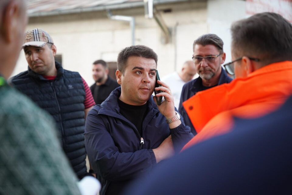 Șoldan anunță că locuitorii de la blocurile din Broșteni au început să beneficieze de apă menajeră