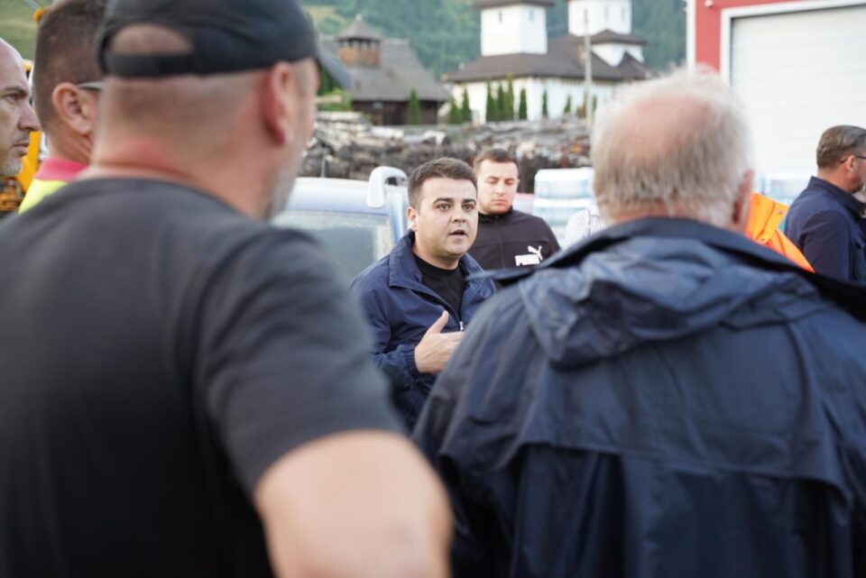 Șoldan anunță că locuitorii de la blocurile din Broșteni au început să beneficieze de apă menajeră