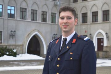 Ștefan Pricop, șef de promoție la Academia Tehnică Militară, specialist în apărare CBRN și materiale energetice