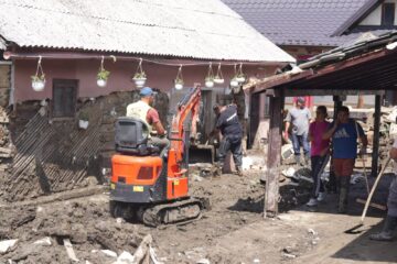 Ajutoarele pentru Broșteni au depășit capacitățile de depozitare existente în oraș. Primăria face apel la voluntari și sprijin financiar