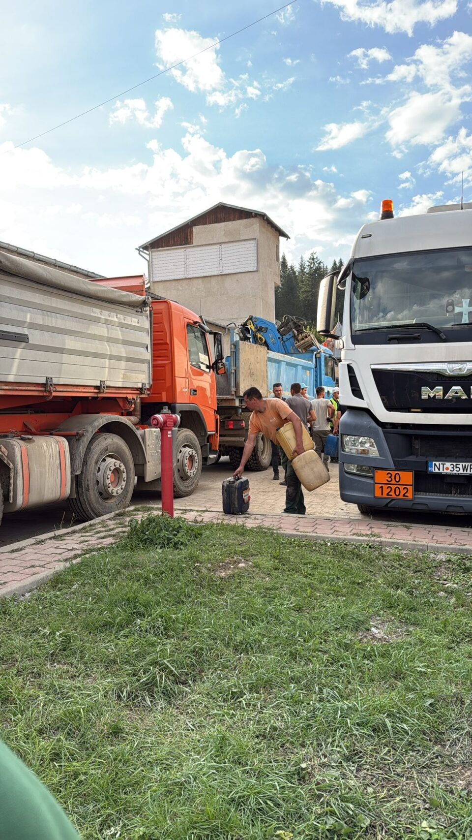 Șoldan a verificat lucrările la rețeaua de apă din Broșteni: „Dacă totul merge conform planului în câteva zile va fi pusă parțial în funcțiune”