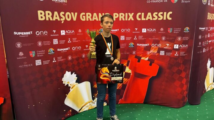 Sportivul Andrei Sfichi a obținut un rezultat remarcabil la un puternic turneu internațional de șah