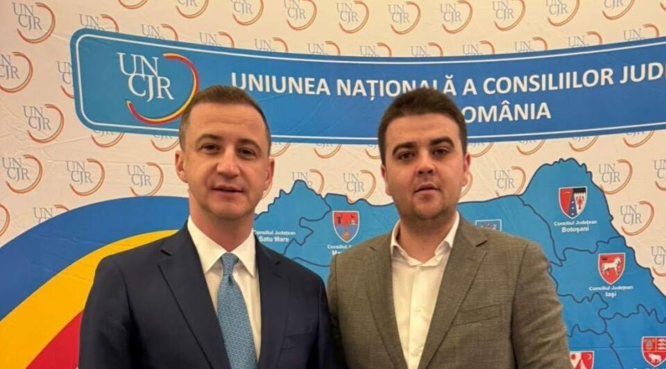 Președintele CJ Timiș, Alfred Simonis, și șeful administraţiei județene sucevene, Gheorghe Șoldan