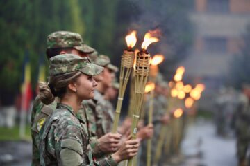 Denisa Moldovean din Sadova, carieră în aviație militară după absolvirea Academiei din Brașov