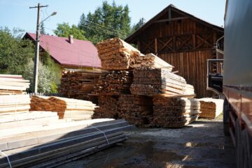 Șoldan anunță că are deja angajamente ferme că 19 case distruse de inundațiile din Broșteni vor fi reconstruite de la zero
