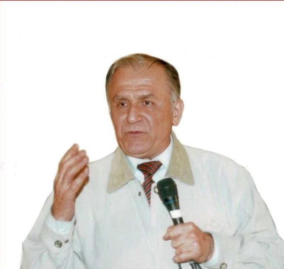 Marilor oameni, patria recunoscătoare