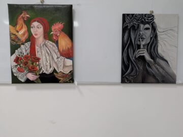 Andra Mihalescu – Tzwtzu, artista din Suceava care pictează lumi, „Între lumi”