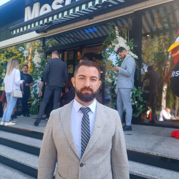Sebastian Tătărîngă, administrator și fondator al Mesopotamia
