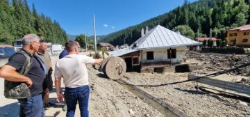 Șoldan anunță că toate casele din Broșteni afectate grav de inundații și-au găsit constructori, fără bani de la Guvern