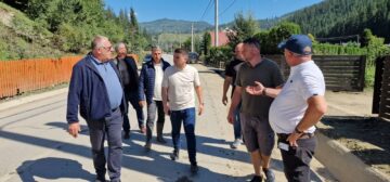 Șoldan anunță că toate casele din Broșteni afectate grav de inundații și-au găsit constructori, fără bani de la Guvern