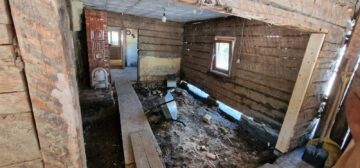 Șoldan anunță că toate casele din Broșteni afectate grav de inundații și-au găsit constructori, fără bani de la Guvern