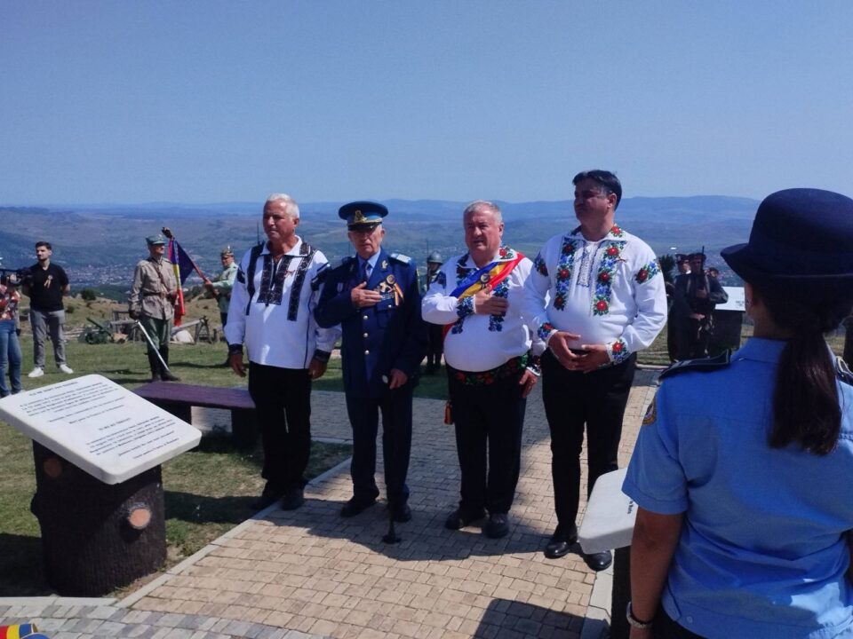 Primarul din Cornu Luncii, Gheorghe Fron, distins cu „Diploma de Onoare” pentru contribuția la păstrarea memoriei eroilor neamului