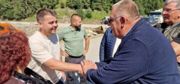 Șoldan anunță că toate casele din Broșteni afectate grav de inundații și-au găsit constructori, fără bani de la Guvern