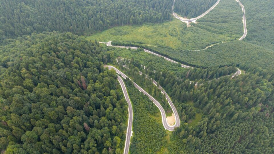 CJ Suceava a finalizat lucrările de modernizare a drumului Talienilor din comuna Mălini
