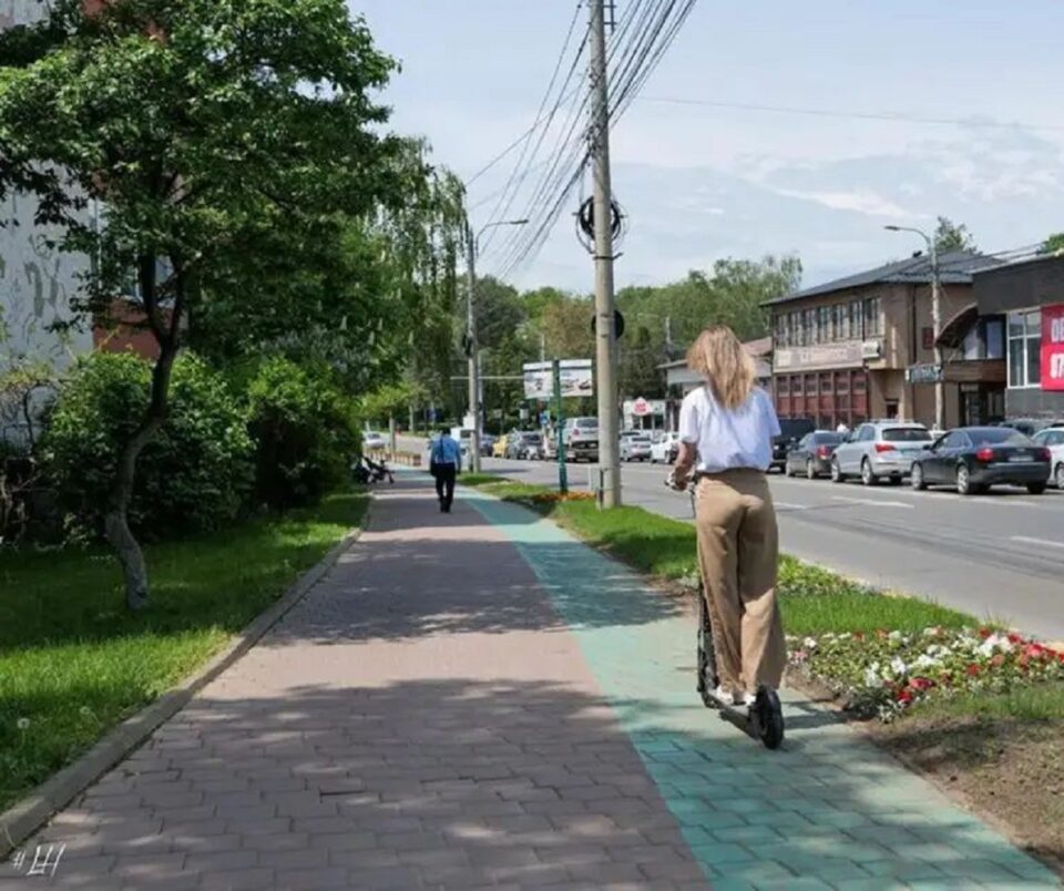 Accidente, zilnic, cu căzături serioase de pe trotinete electrice