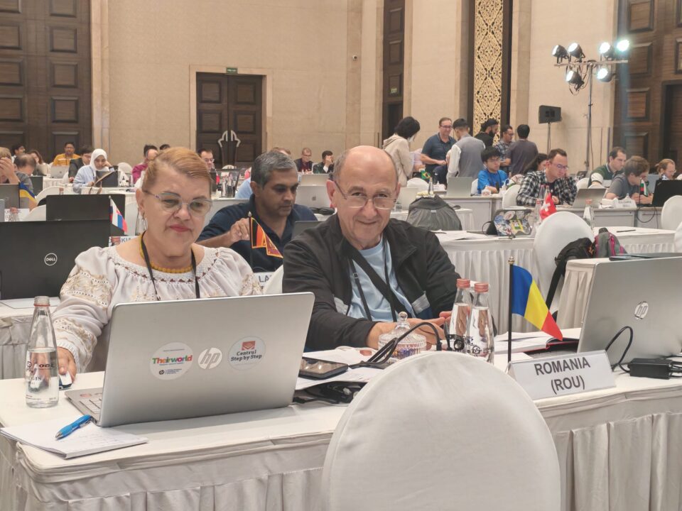 Ștefanistul David Palaghianu și prof. Petru Crăciun sunt în India, la Olimpiada Internațională de Astronomie și Astrofizică