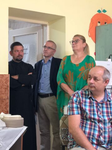 „Unde este acasă?”, acțiune de susținere a copiilor ai căror părinți sunt plecați la muncă în străinătate