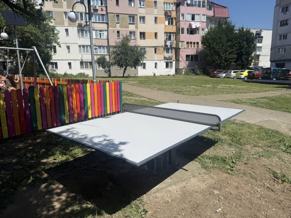 Zeci de mese pentru tenis de masă vor fi instalate prin cartierele Sucevei
